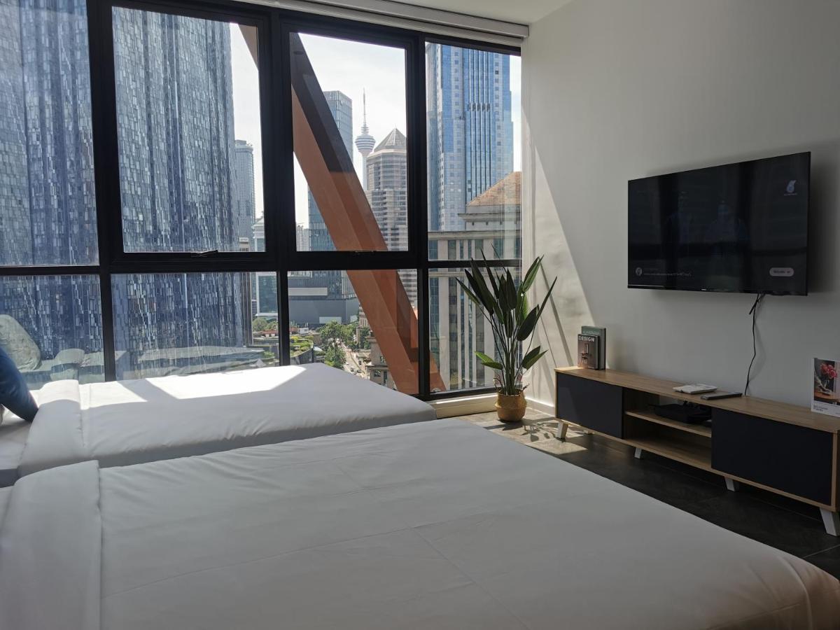Scarletz Suites Klcc By De Harlequins Guesthouse Kuala Lumpur Exterior photo
