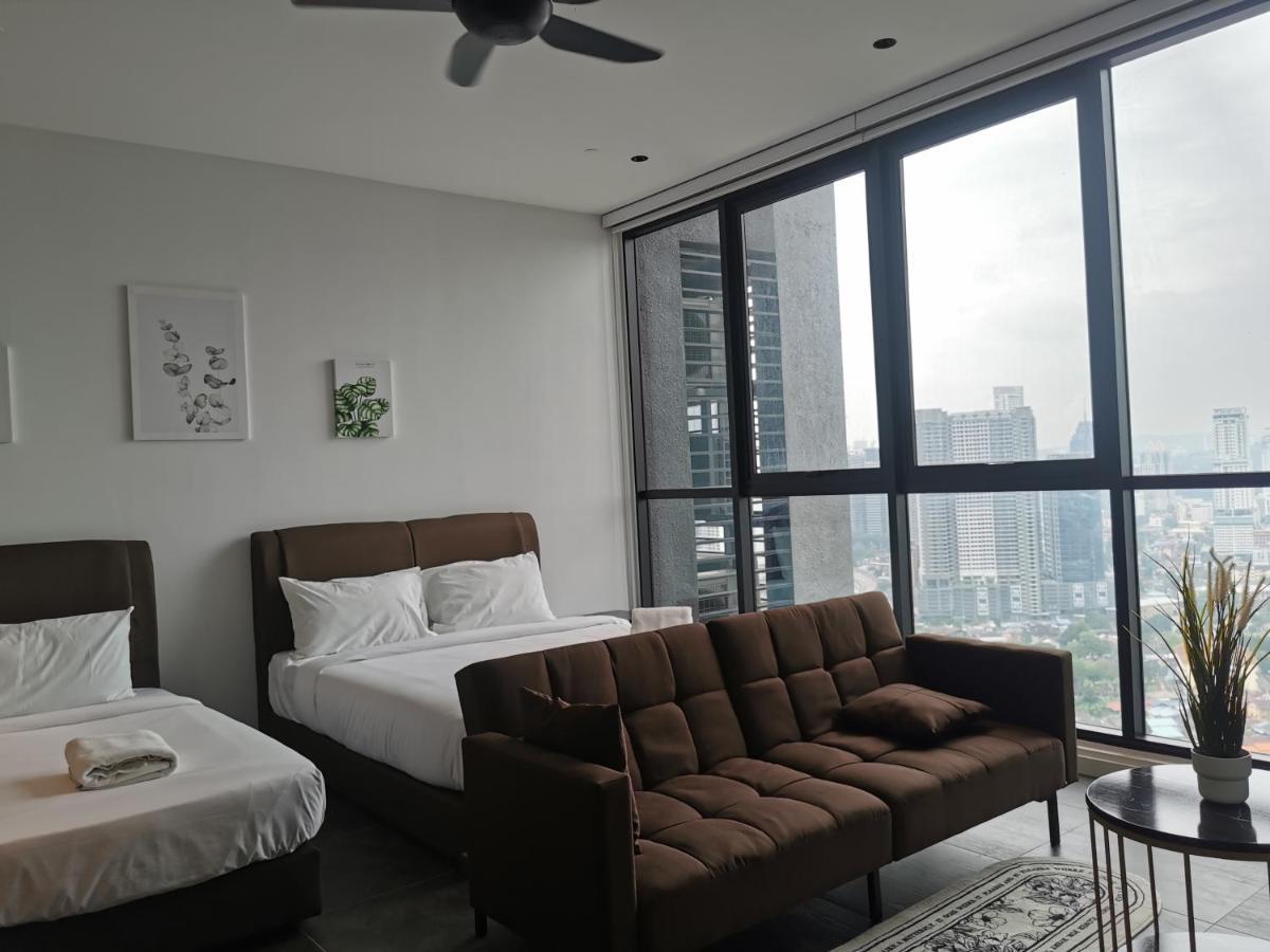 Scarletz Suites Klcc By De Harlequins Guesthouse Kuala Lumpur Exterior photo